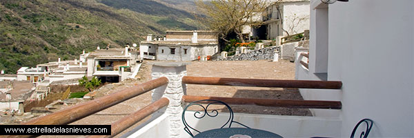 Pampaneira desde el hotel rural en Alpujarra